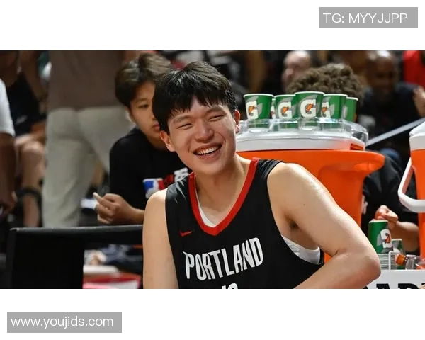 杨瀚森夏联创个人新高 助开拓者险胜鹈鹕 杨瀚森夏联创个人新高 助开拓者险胜鹈鹕