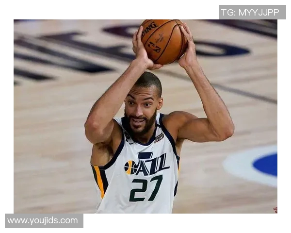 关键补扣!戈贝尔4中3&6罚4中拿10分6板 最后时刻6犯毕业 关键补扣!戈贝尔4中3&6罚4中拿10分6板 最后时刻6犯毕业