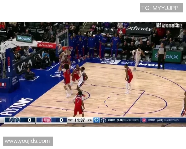 失误瞬间逆转!坎宁安狂奔钉板血帽救赎 失误瞬间逆转!坎宁安狂奔钉板血帽救赎