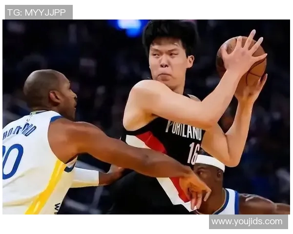 开拓者博主隔空喊话:比起考沃德更看好杨瀚森 开拓者博主隔空喊话:比起考沃德更看好杨瀚森