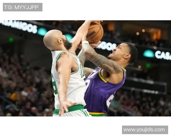 怀特进入26年后共送出12次封盖，与斯图尔特并列联盟第一