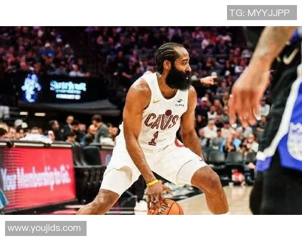 首秀23分8助攻！为什么说哈登会完美适配骑士&激活球队内线？